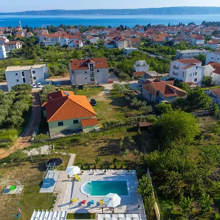 Maris Appartement *
